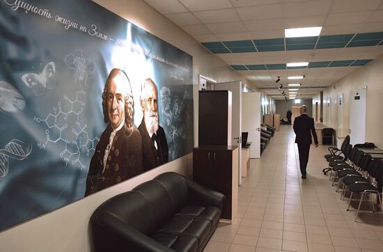 Последний звонок онлайн в петербургской гимназии No56