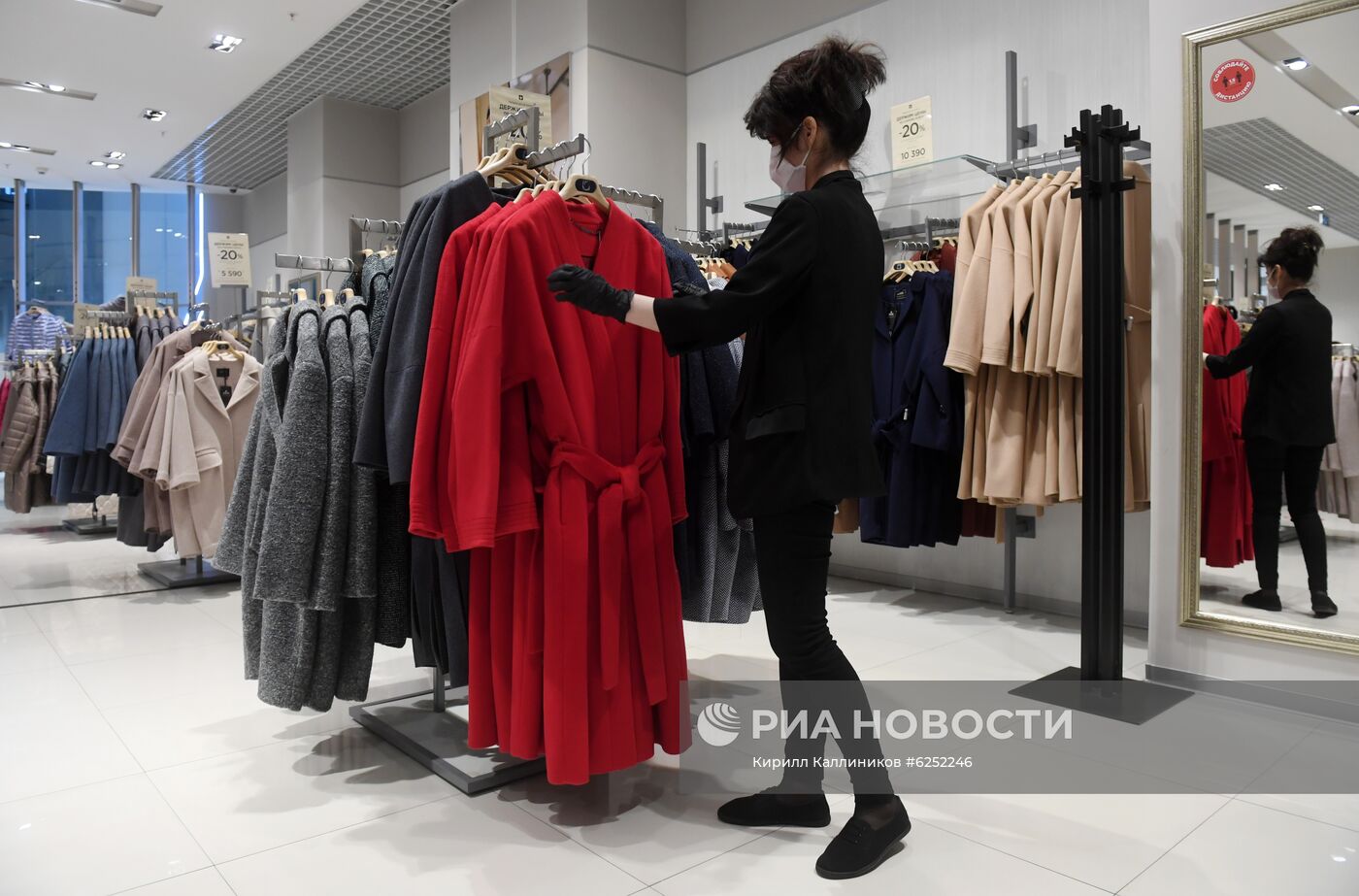 Подготовка к открытию ТЦ "Океания"