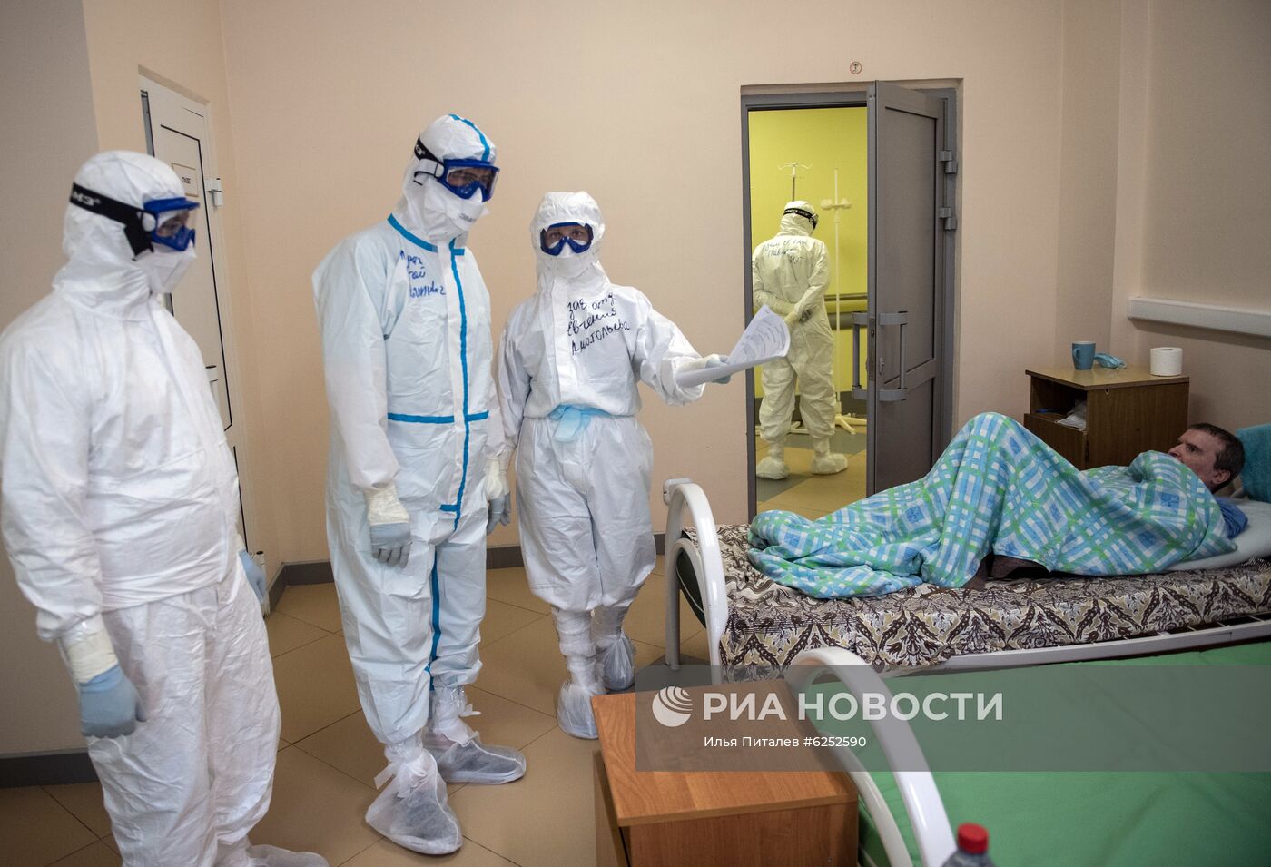 Госпиталь COVID-19 в Тверской областной больнице