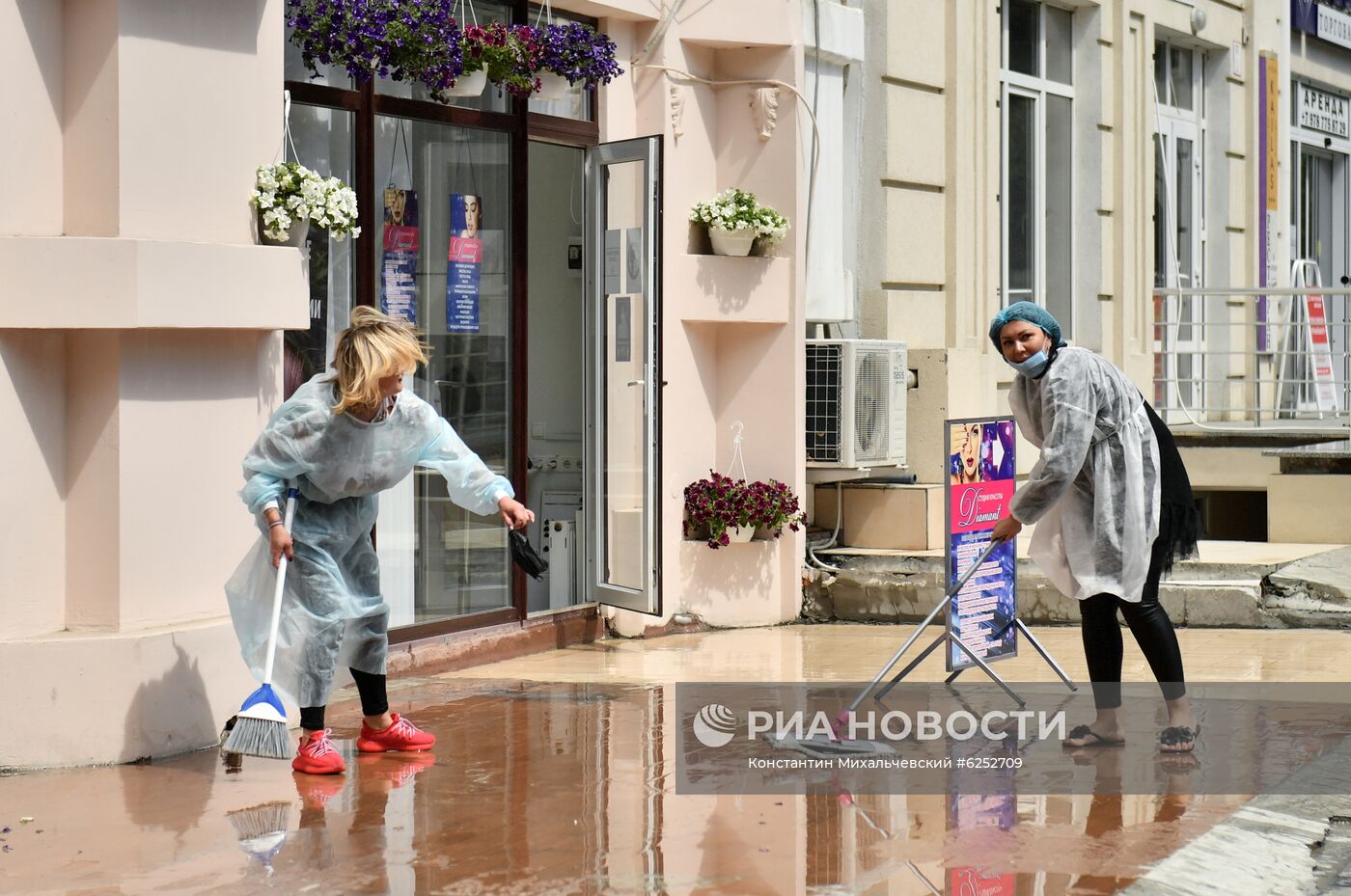 Подготовка к курортному сезону в Ялте