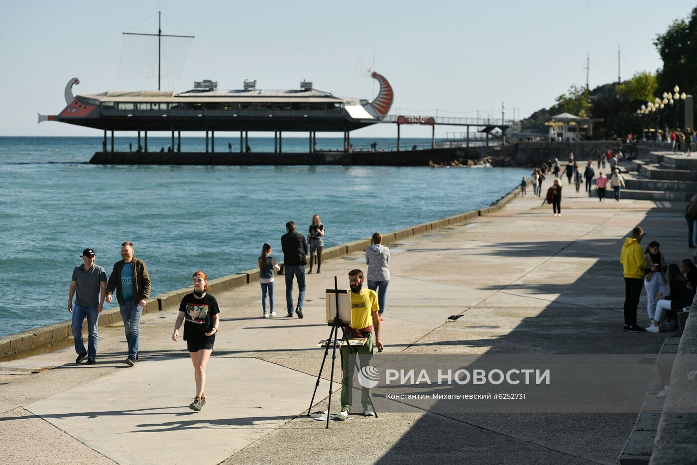 Подготовка к курортному сезону в Ялте