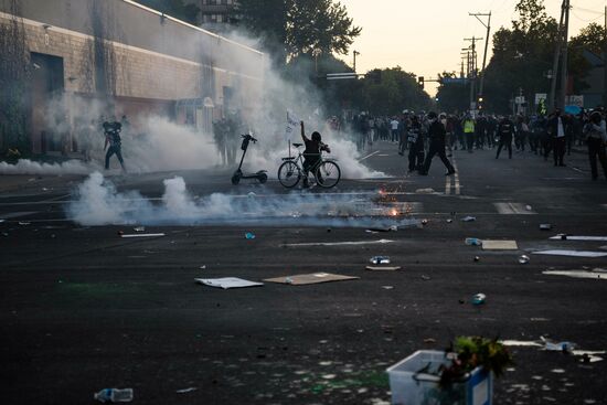 Протесты в Миннеаполисе