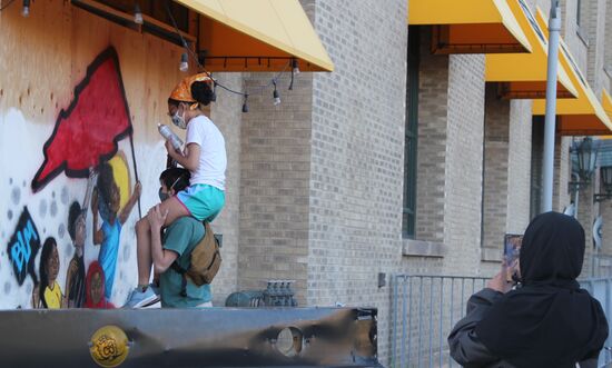 Протесты в Миннеаполисе