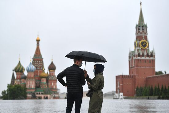 Дождь в Москве