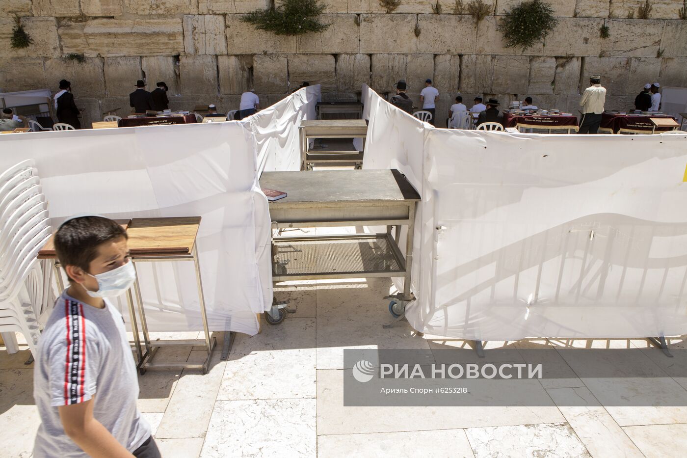 Святые места в Иерусалиме открываются для посещения