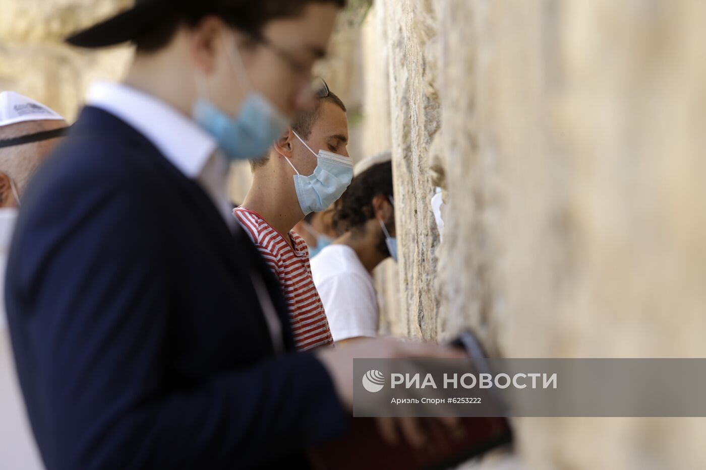 Святые места в Иерусалиме открываются для посещения