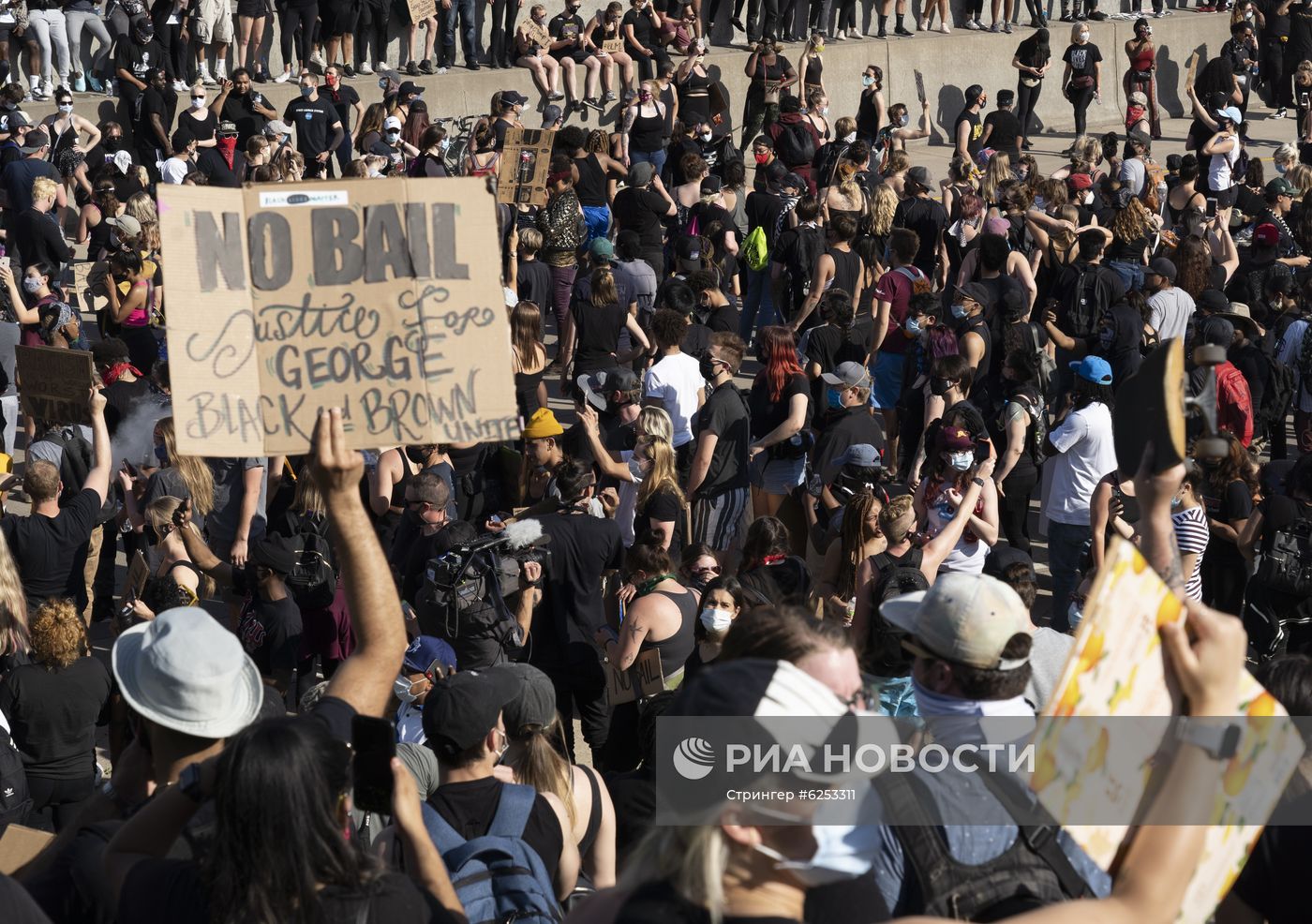 В США продолжаются протесты