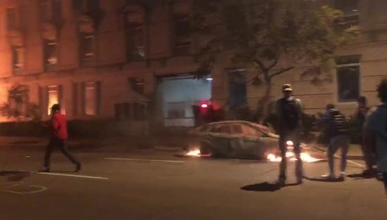 В США продолжаются протесты