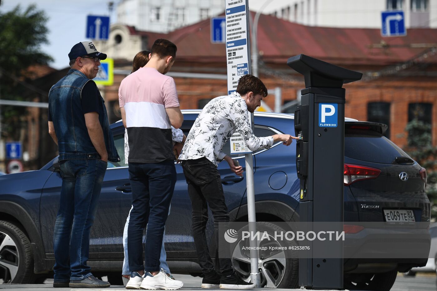 Платные парковки заработали в центре Новосибирска