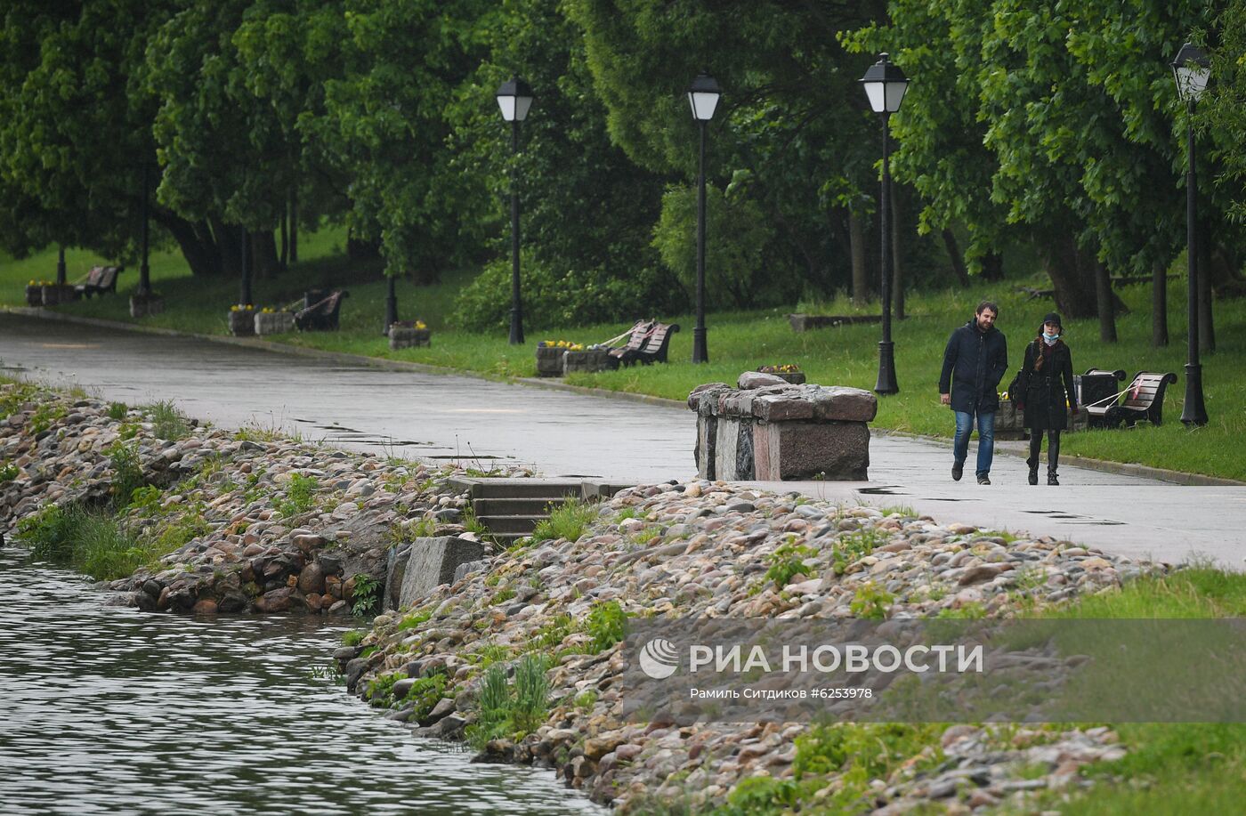 В Москве возобновили работу парки