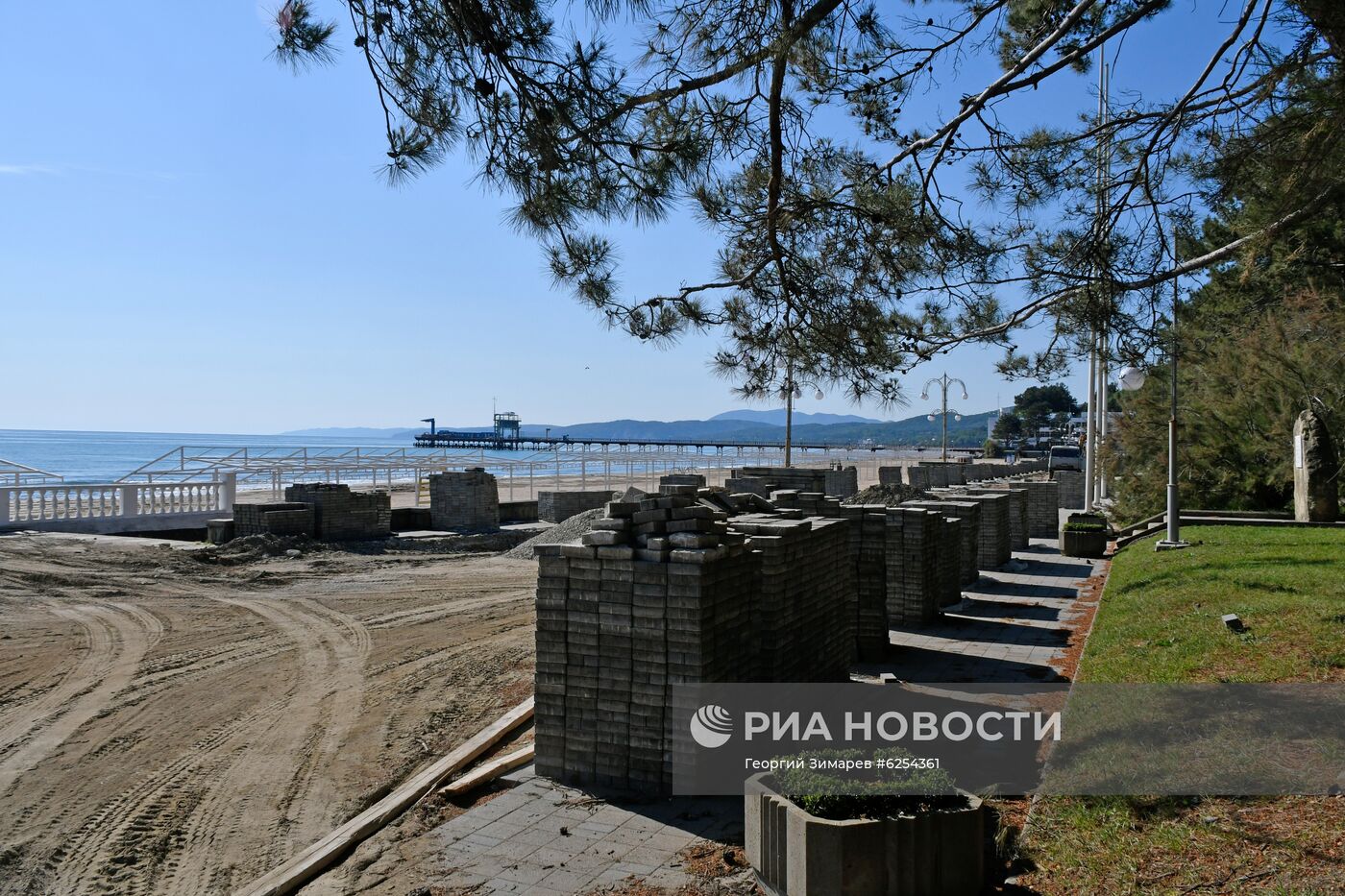 Подготовка Всероссийского детского центра "Орленок" к летнему сезону