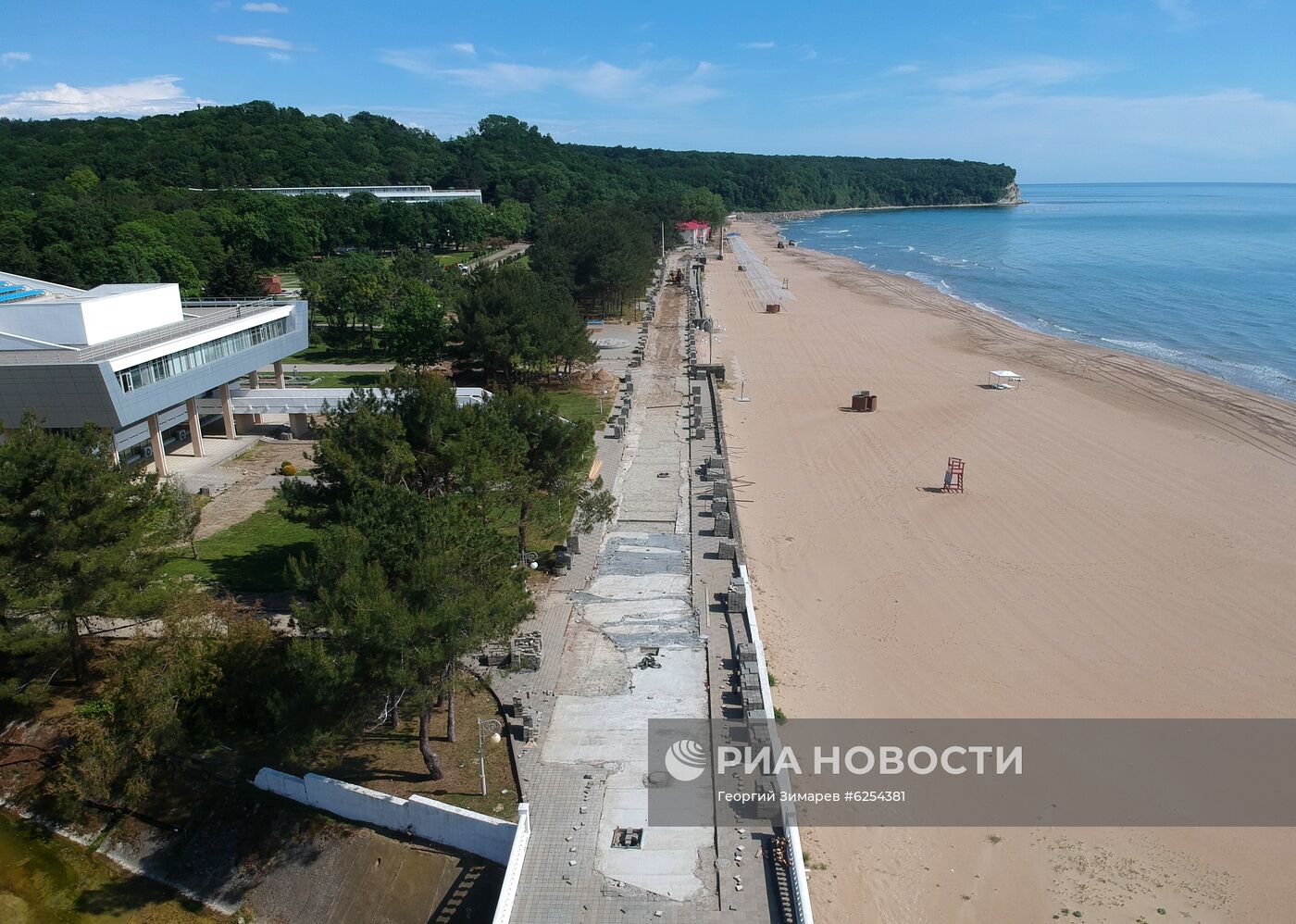 Подготовка Всероссийского детского центра "Орленок" к летнему сезону