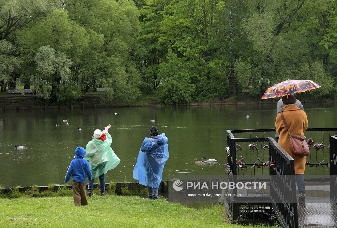 В Москве возобновили работу парки