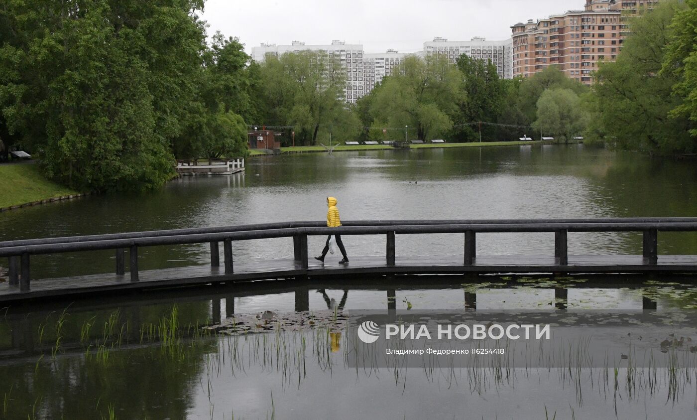 В Москве возобновили работу парки