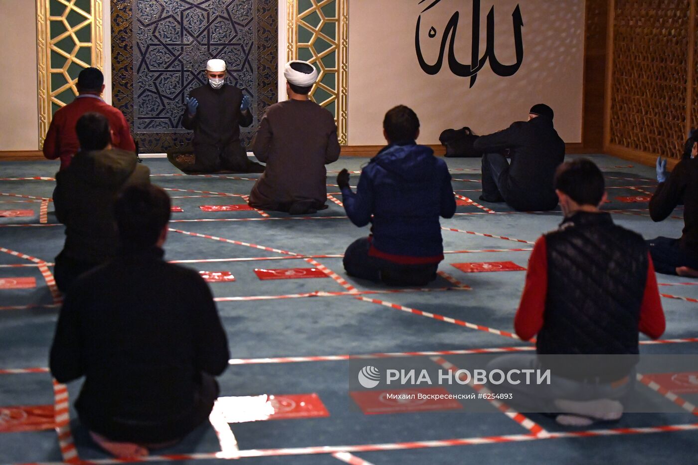 Московская соборная мечеть открылась после карантина