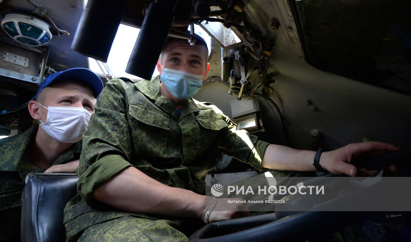 Обучение профессии водителя военной техники в автошколе ДОСААФ