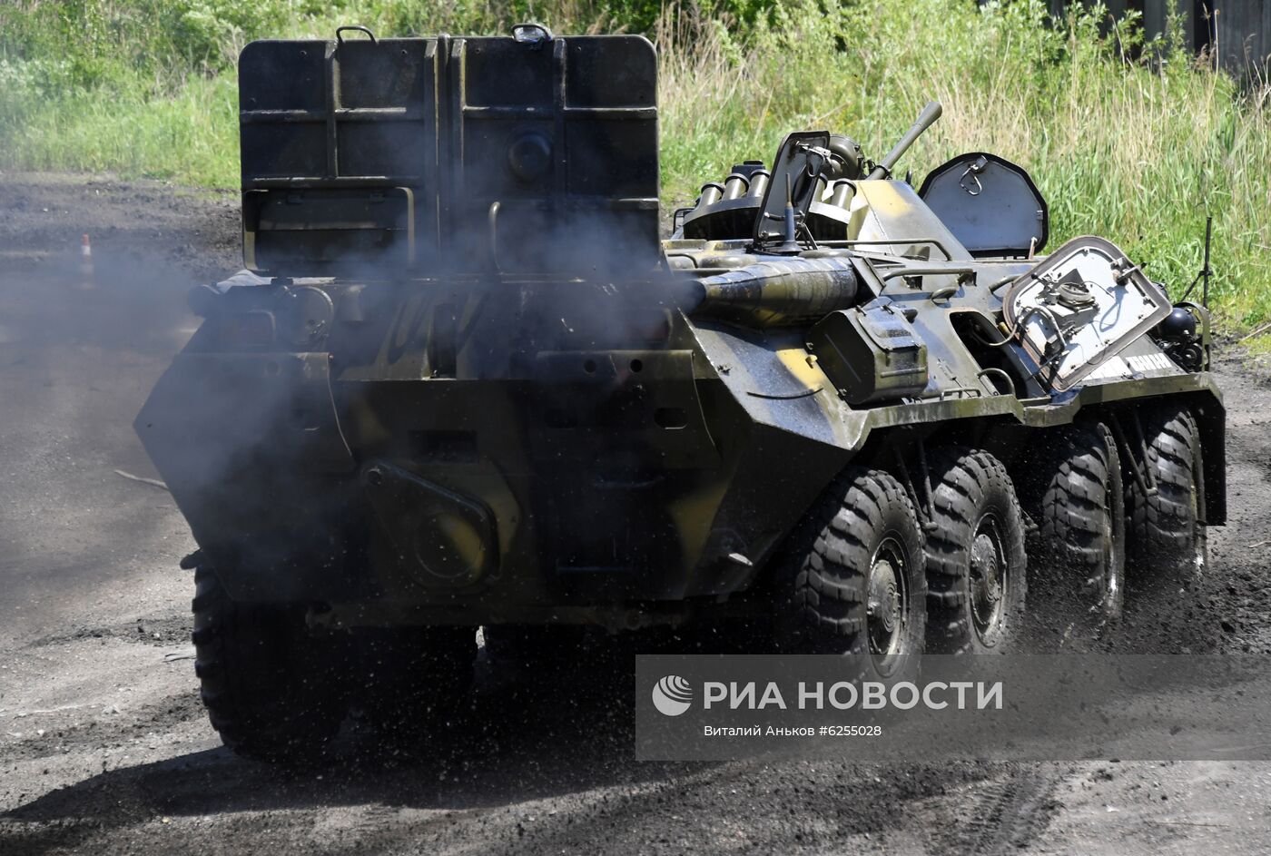 Обучение профессии водителя военной техники в автошколе ДОСААФ