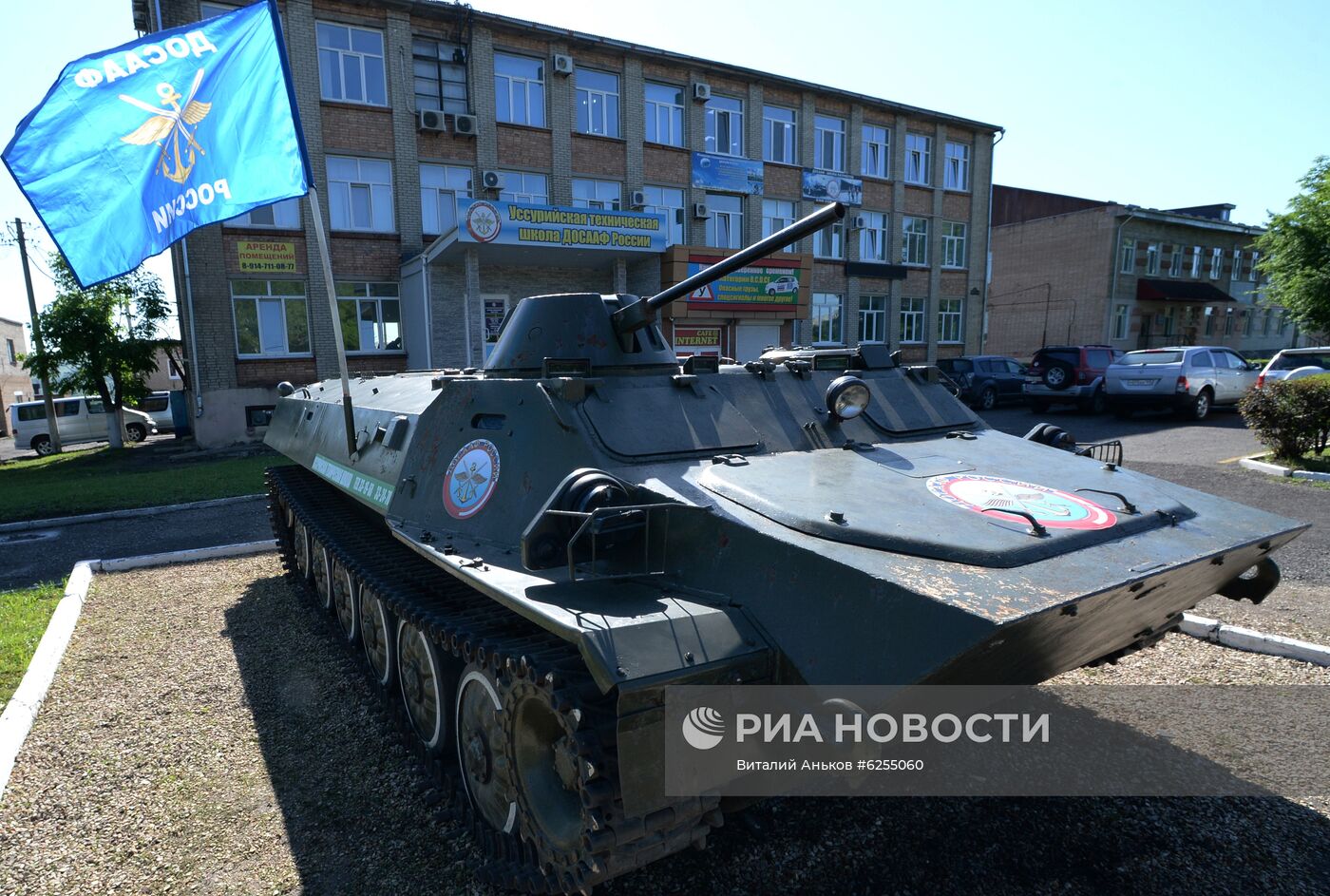 Обучение профессии водителя военной техники в автошколе ДОСААФ | РИА  Новости Медиабанк