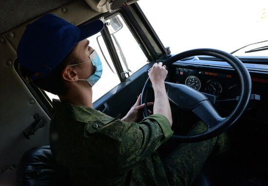Обучение профессии водителя военной техники в автошколе ДОСААФ