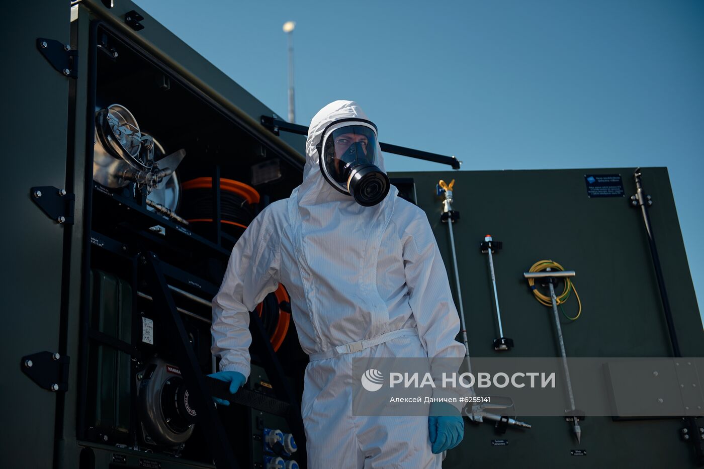 Дезинфекция крейсера "Аврора" в Санкт-Петербурге