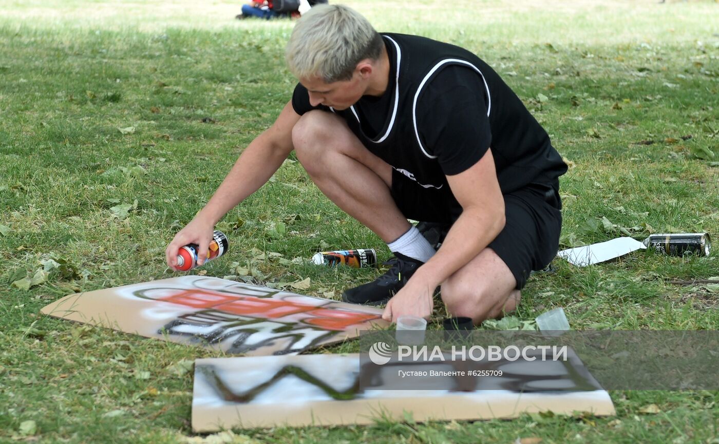 Акция в Лондоне в поддержку протестующих США