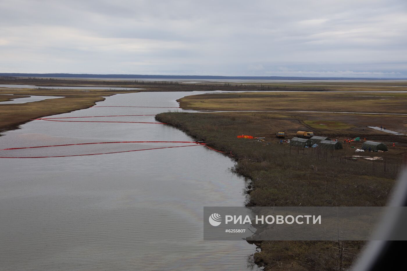 Разлив дизтоплива на ТЭЦ в Норильске