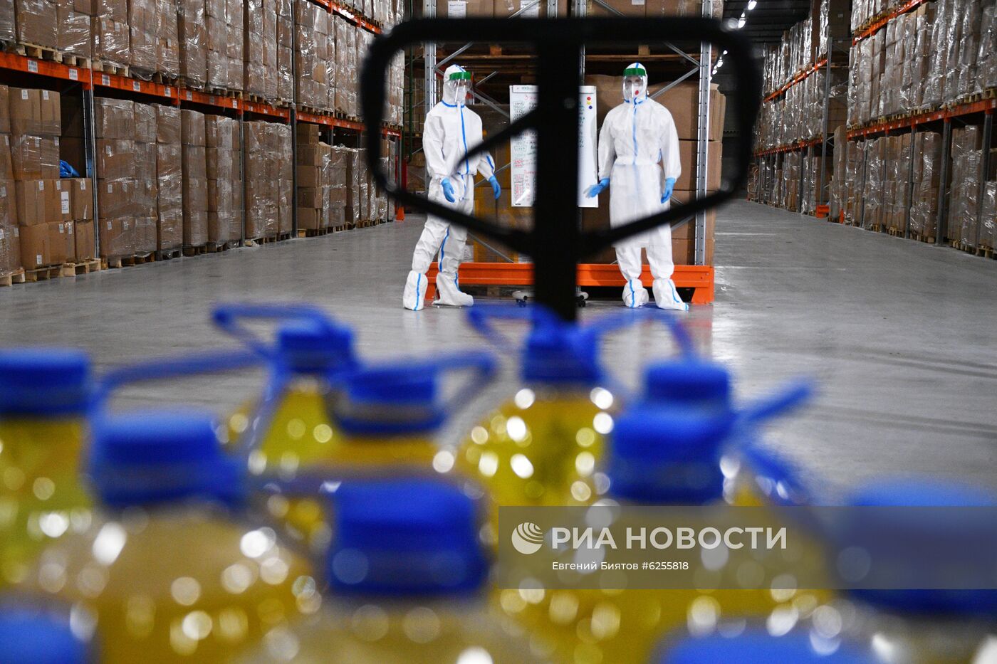  Производство масок и респираторов в технополисе "Москва" 