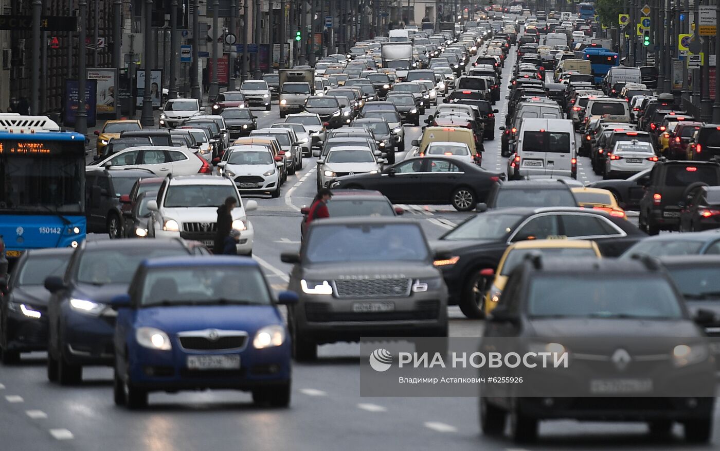 В Москве начался второй этап смягчения режима самоизоляции 