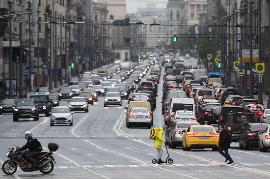 В Москве начался второй этап смягчения режима самоизоляции 