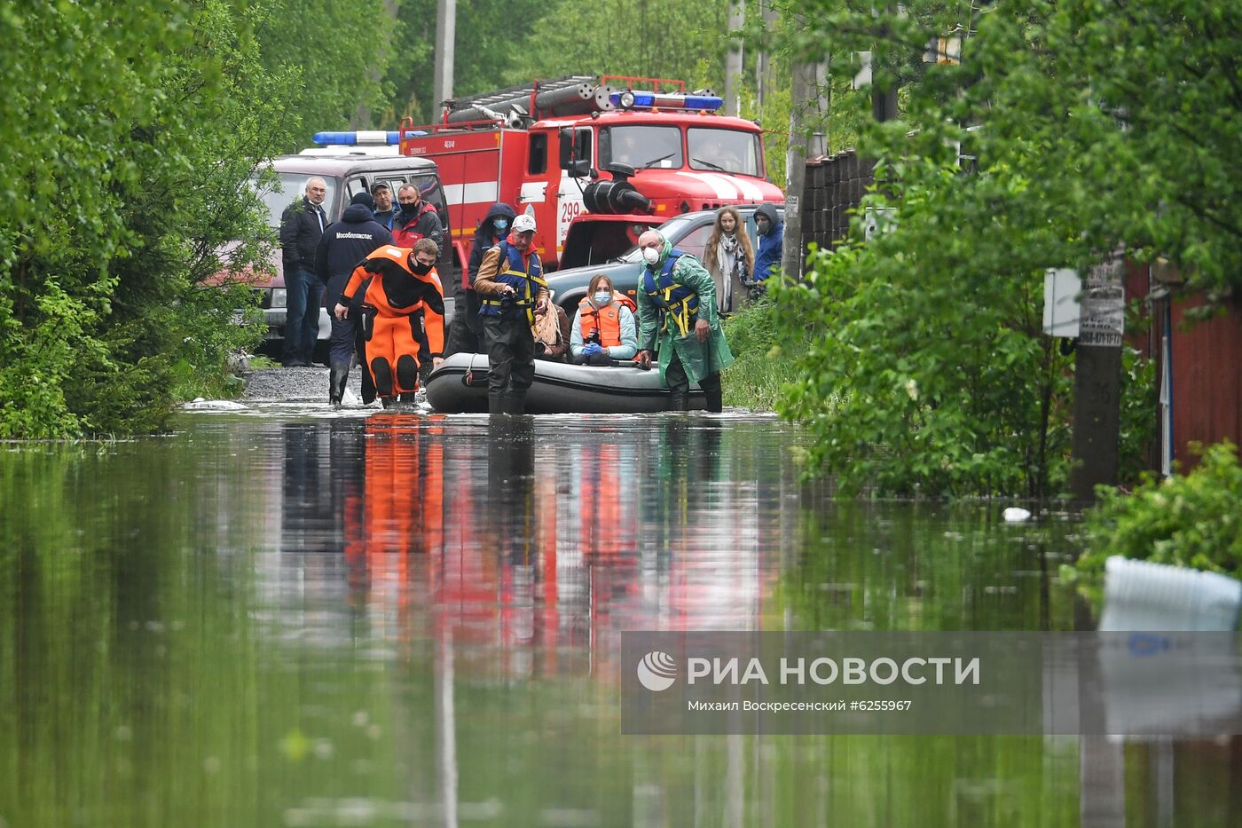 Подтопление дачного поселка в Подмосковье 