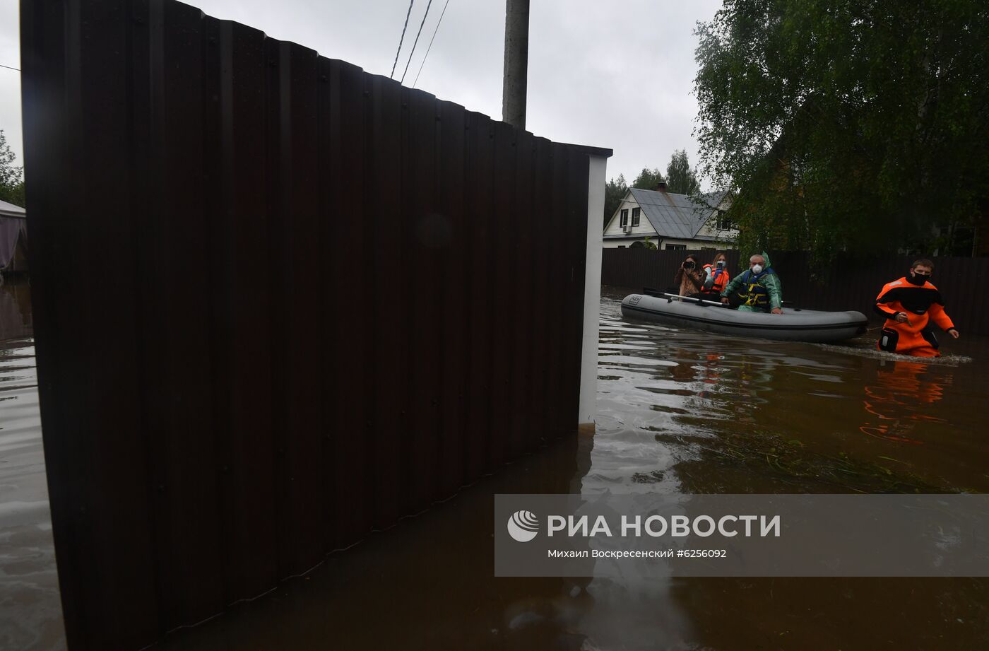 Подтопление дачного поселка в Подмосковье 