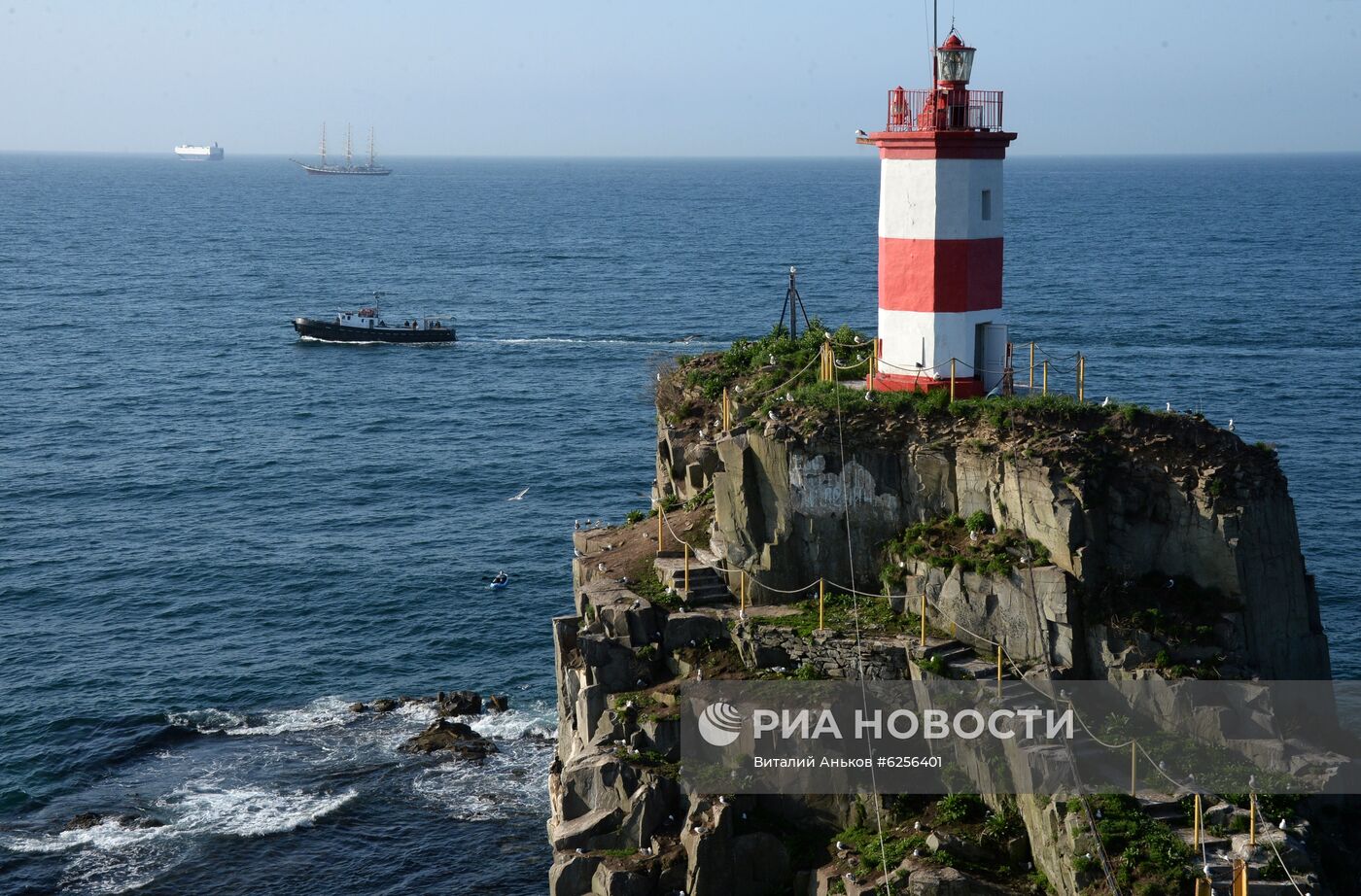 Мыс Басаргина в проливе Босфор Восточный