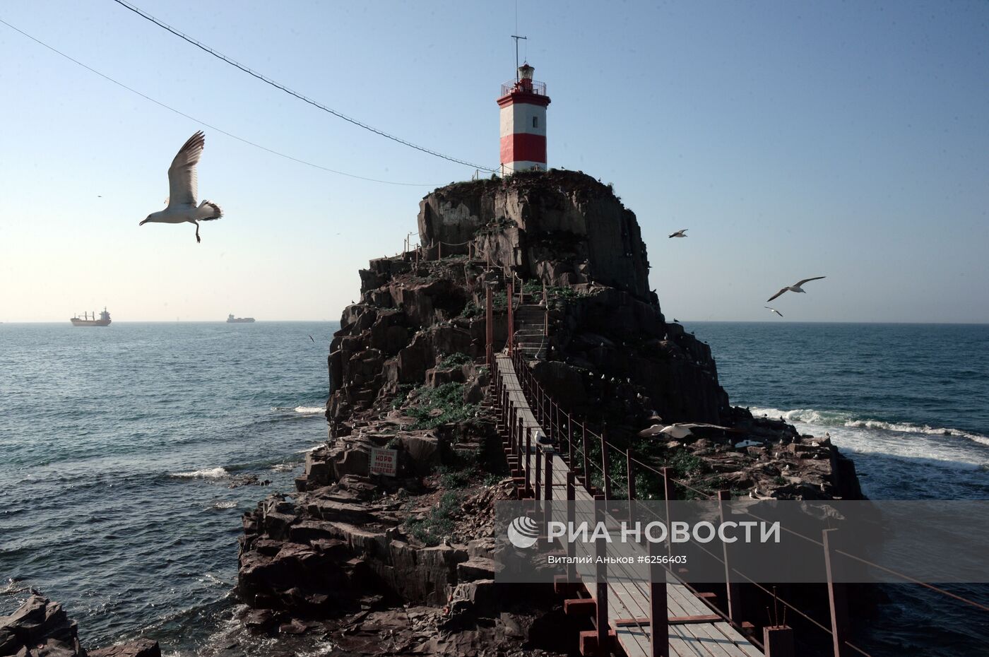 Мыс Басаргина в проливе Босфор Восточный