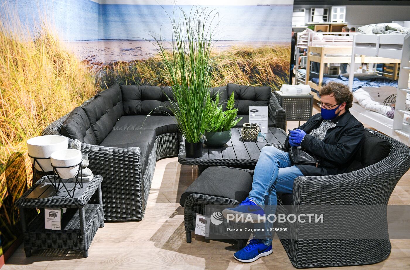 Первый магазин датского мебельного ритейлера Jysk открылся в Москве