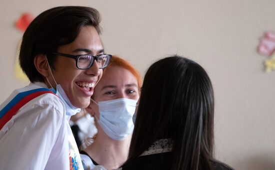 Последний звонок в Южно-Сахалинске