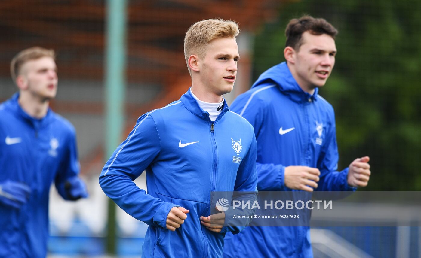 В Москве разрешили тренировки на спортивных объектах