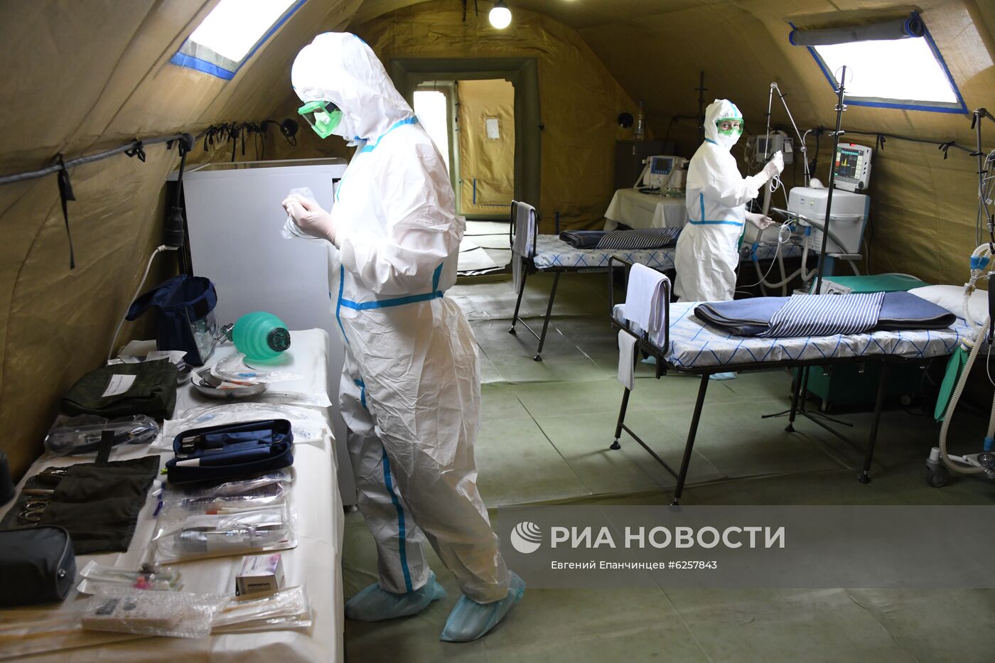 Военные развернули госпиталь для больных COVID-19 в Чите