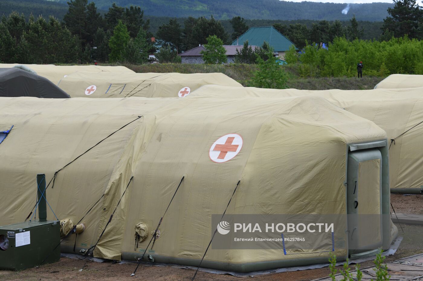 Военные развернули госпиталь для больных COVID-19 в Чите