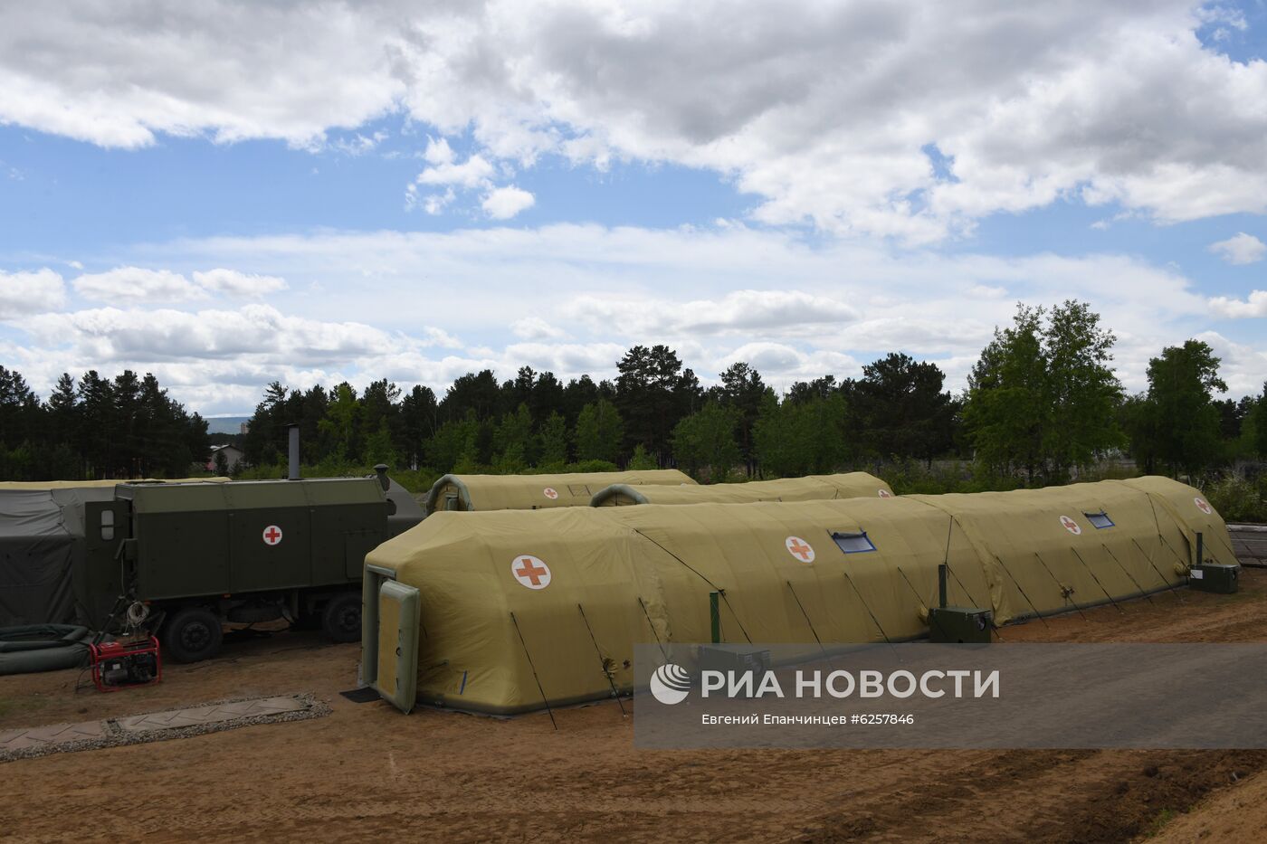 Военные развернули госпиталь для больных COVID-19 в Чите