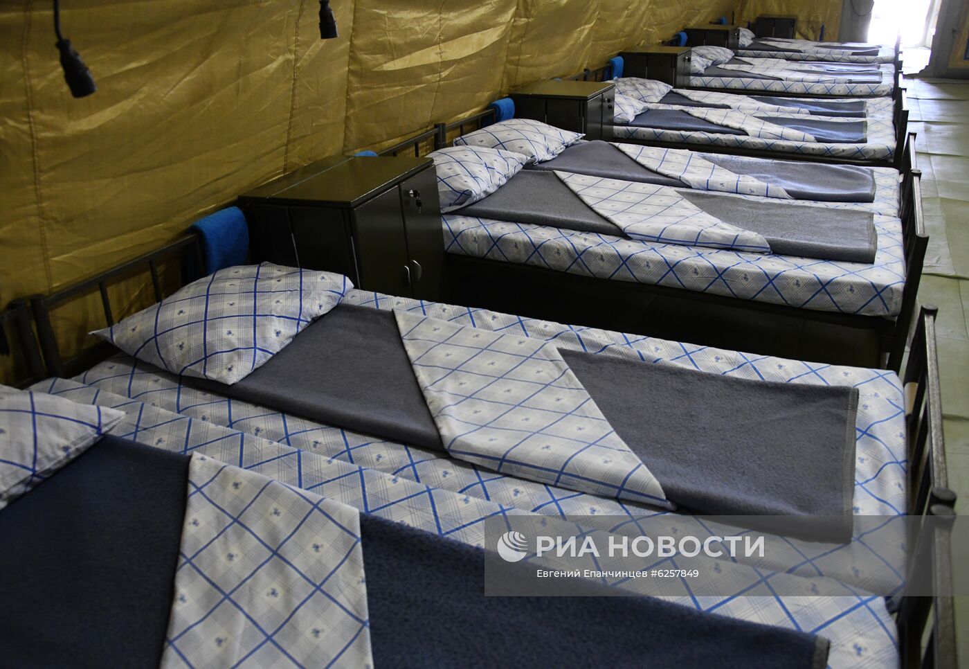 Военные развернули госпиталь для больных COVID-19 в Чите