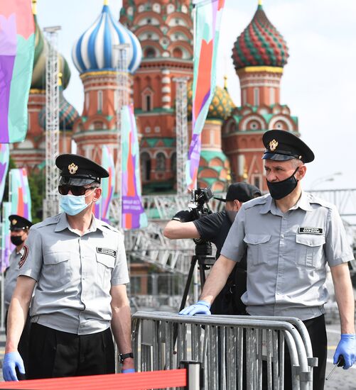 Книжный фестиваль "Красная площадь". День первый