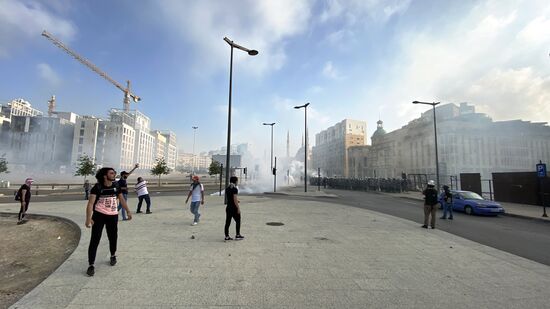 Акция протеста в Бейруте 