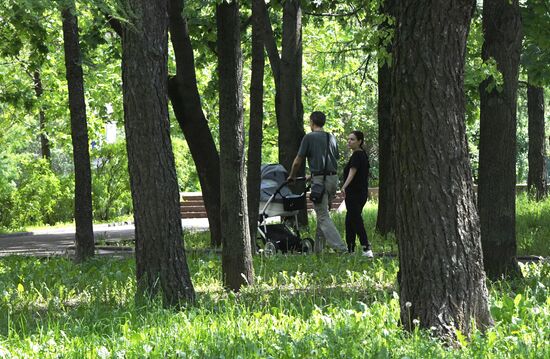 Теплая погода в Москве