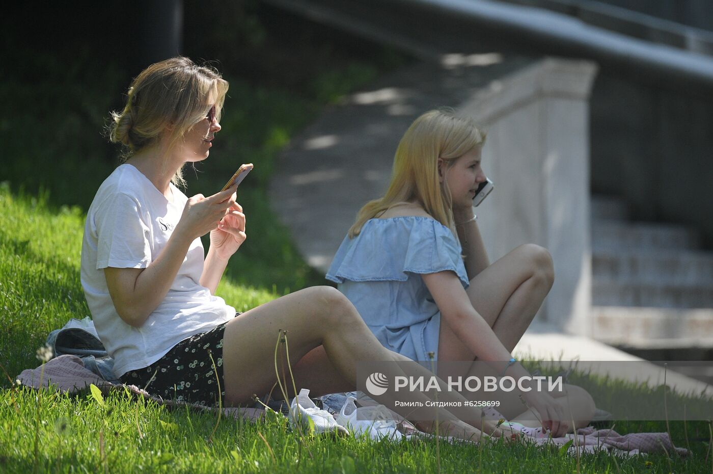 Теплая погода в Москве