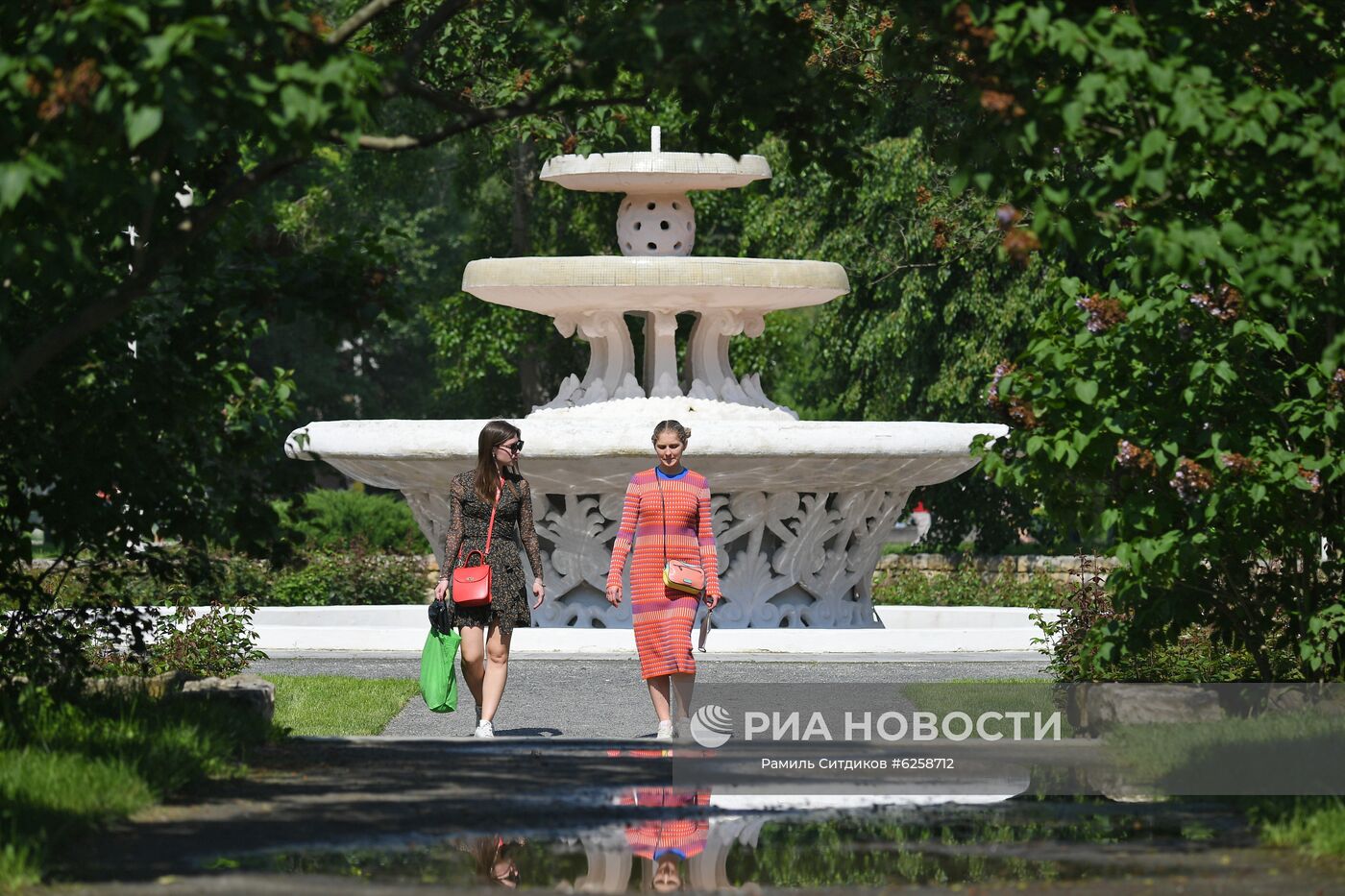Теплая погода в Москве