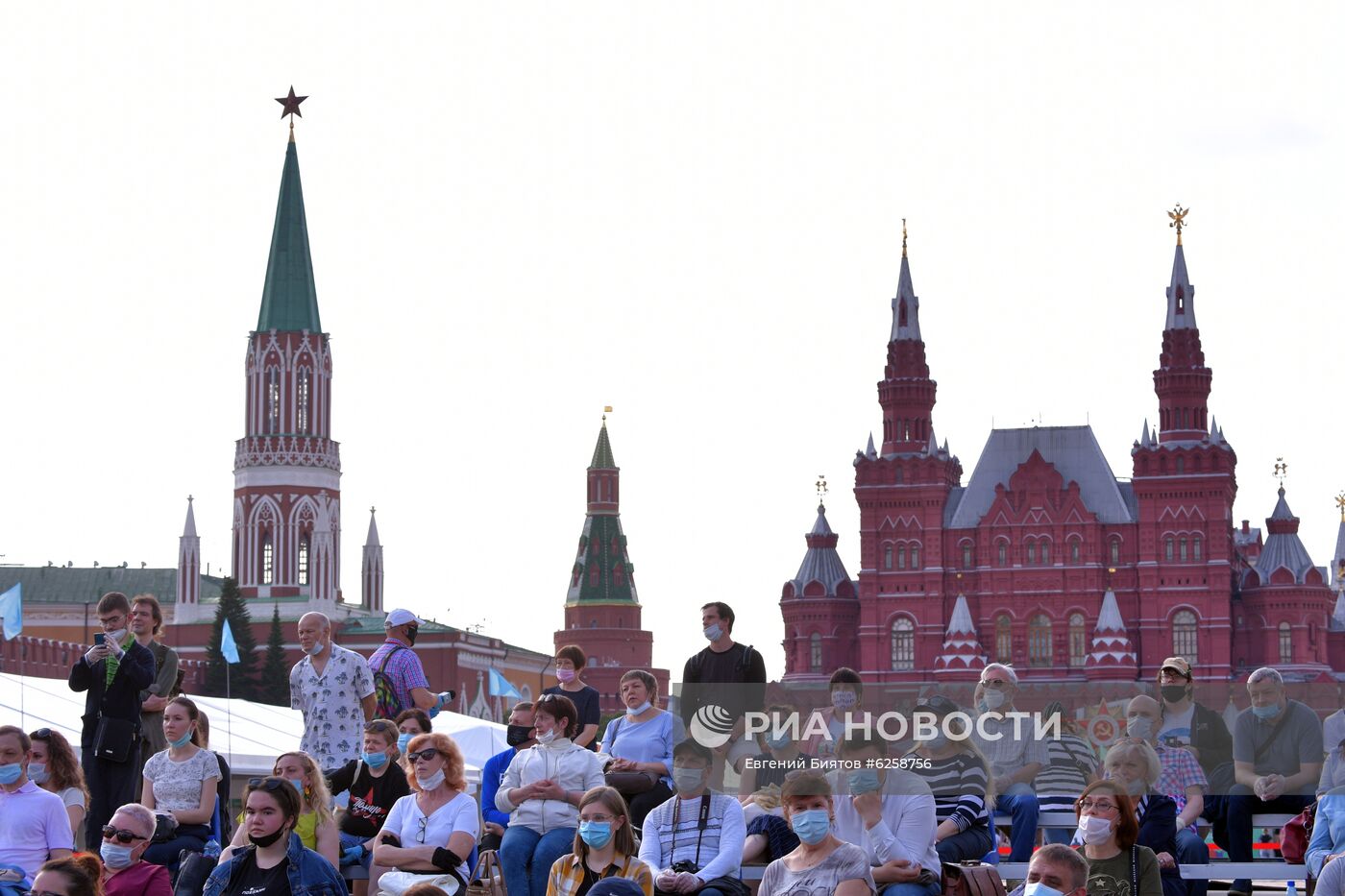 Книжный фестиваль "Красная площадь". День второй