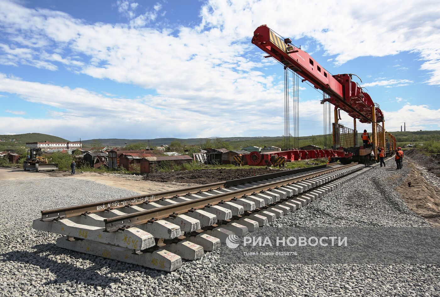 Строительство железной дороги в обход рухнувшего моста в Мурманской области