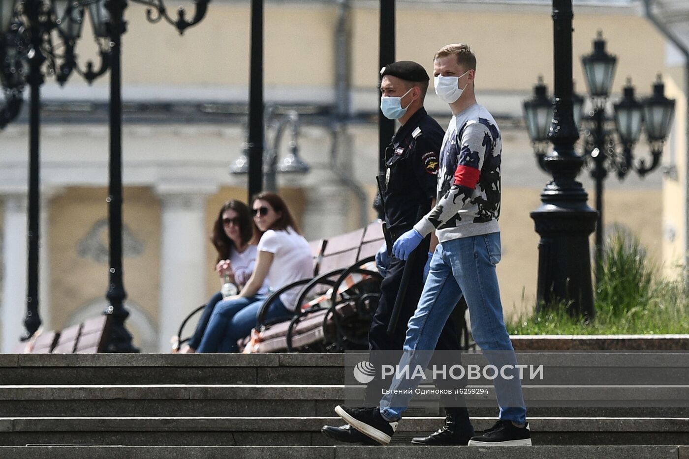 Теплая погода в Москве