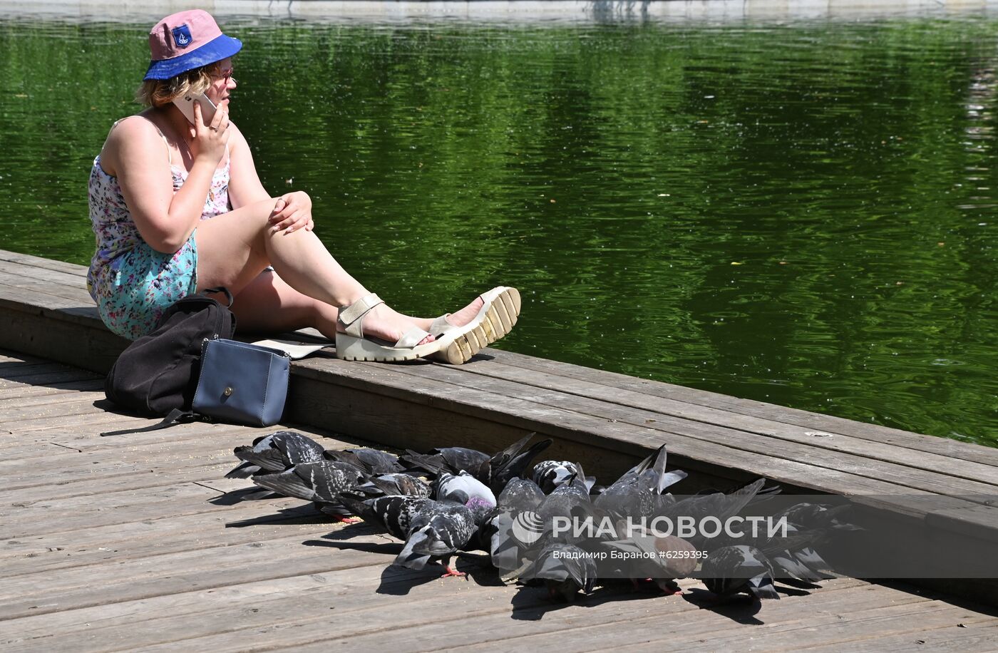 Теплая погода в Москве