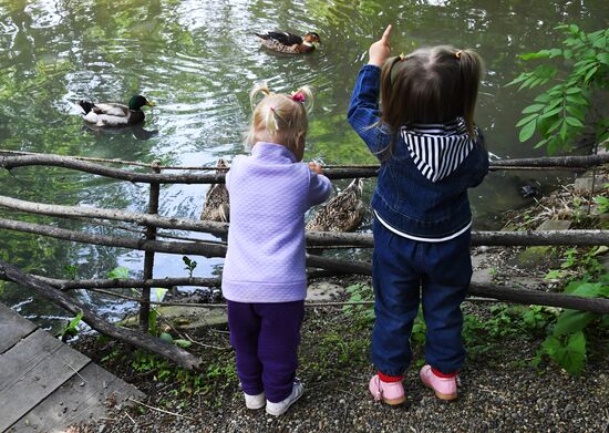 Зоопарк "Садгород" во Владивостоке открылся для посетителей 